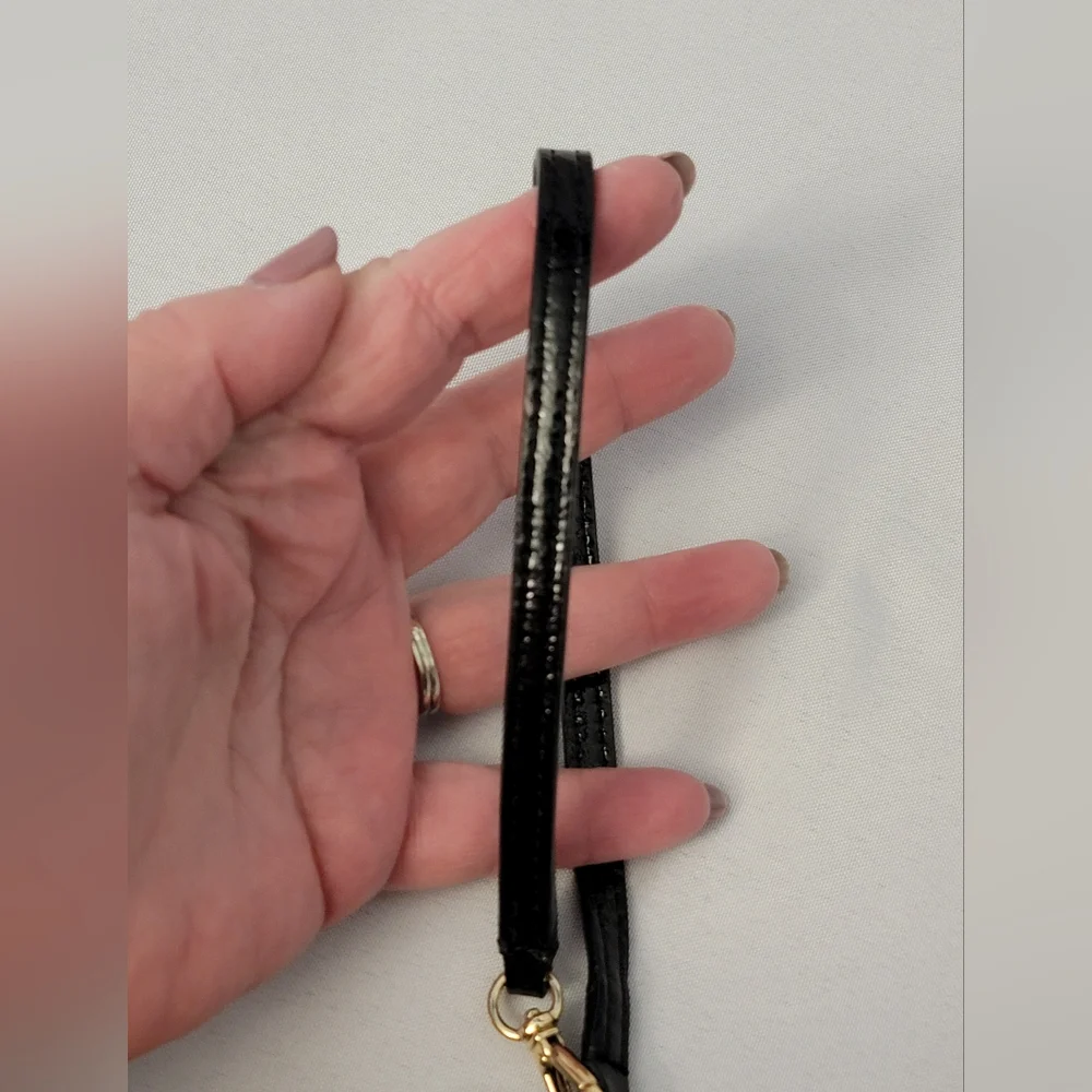 Kate Spade Cow Leather Tan and Black Wristlet